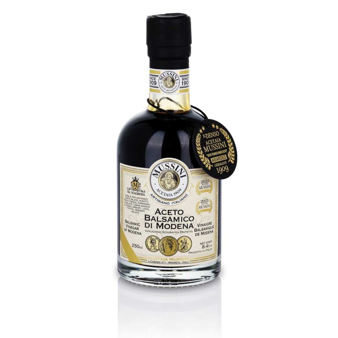 IL DENSO ACETO BALSAMICO DI MODENA IGP 3 MEDAGLIE D'ORO